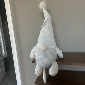 NWT Holiday White Gnome